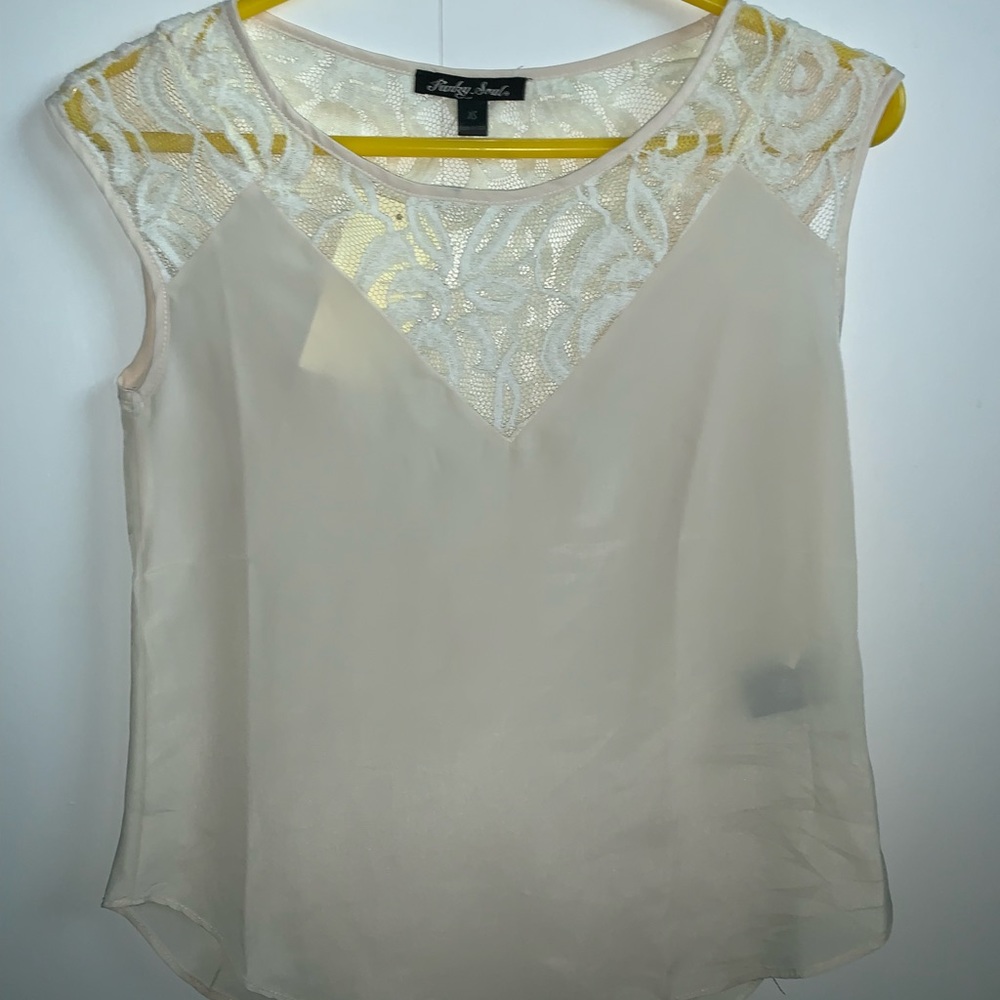 Lace blouse NWT